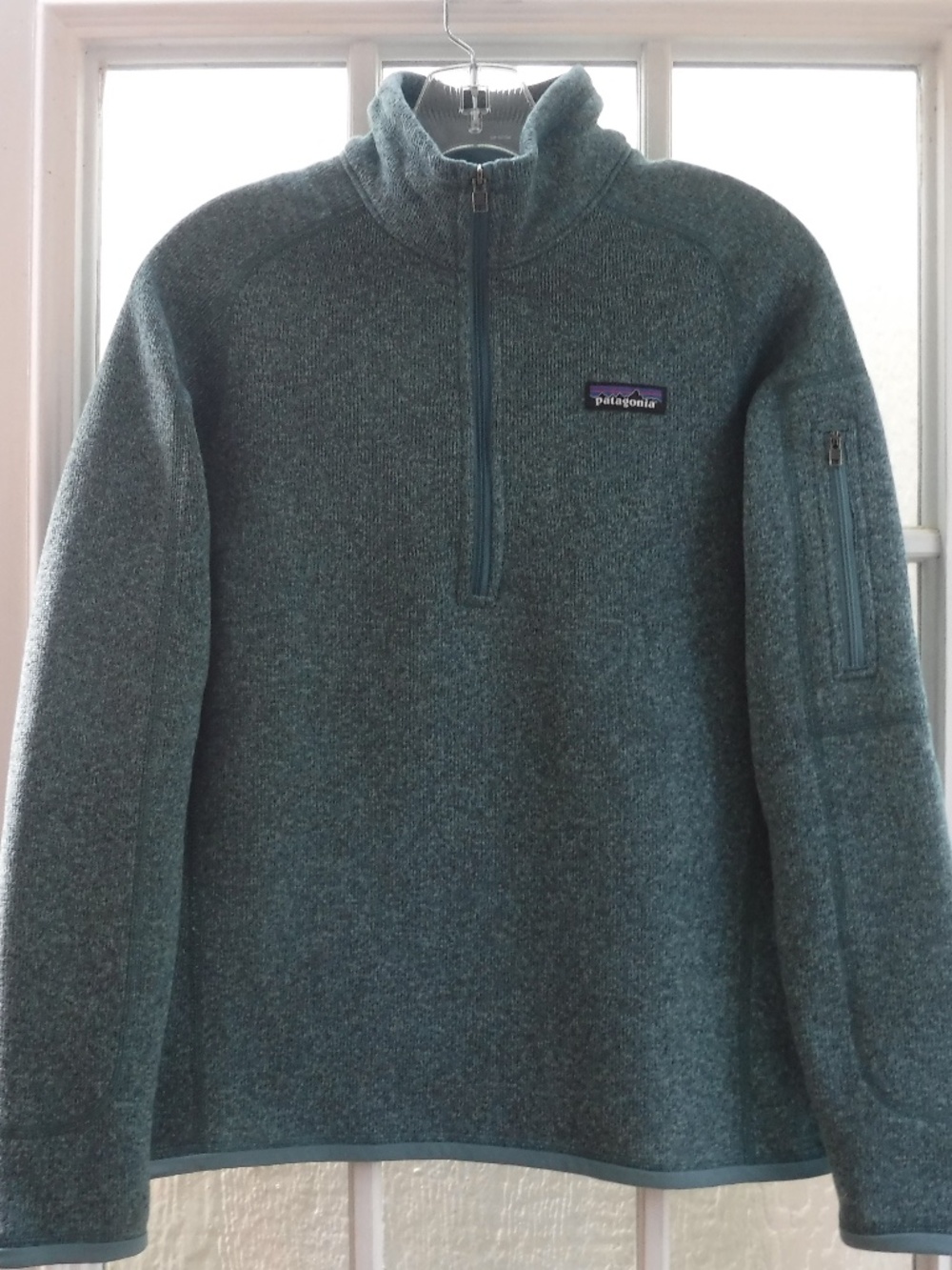 Patagonia 1/4 Zip Up Better Sweater Nouveau Green Top